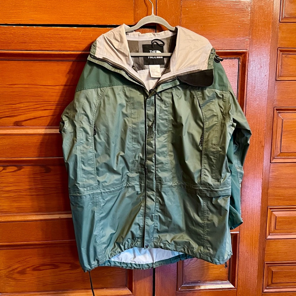 Men’s Gor-Tex North Face Green Jacket